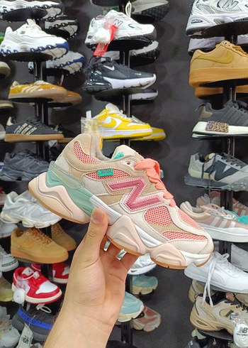 New Balance New Balance 9060 Pastel Renkli Platform Topuklu Spor Ayakkabı
