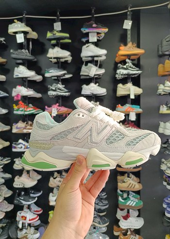 New Balance Kadın 9060