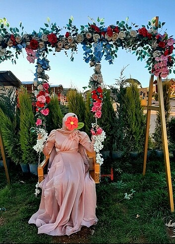 Zara Tesettur Abiye şalıyla beraber