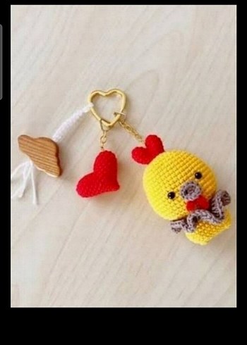 Sarı Örgü Tavuk Anahtarlık Püsküllü