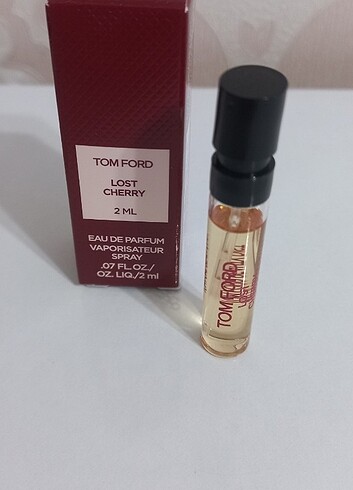 TOM FORD LOST CHERRY 
