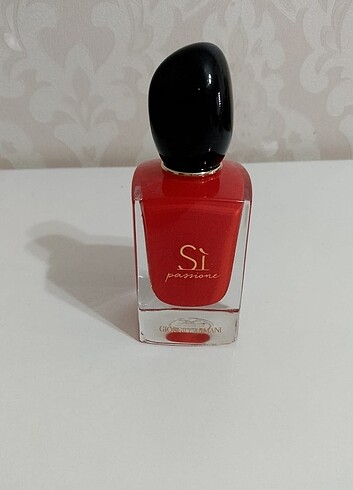 GİORGİO ARMANI Sİ PASSIONE 