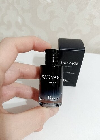 DİOR SAUVAGE FORTE 10 ML