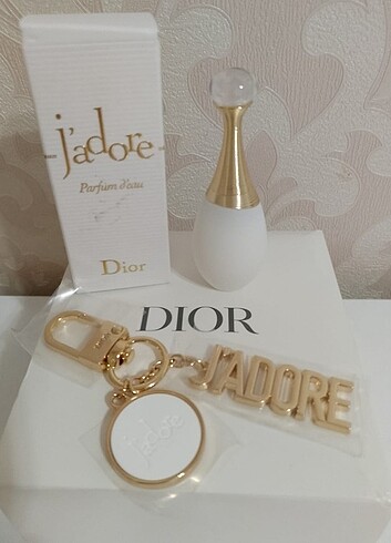 DIOR JADORE ANAHTARLIK 