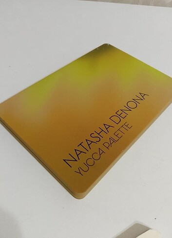 NATASHA DENONA YUCCA PALETTE 