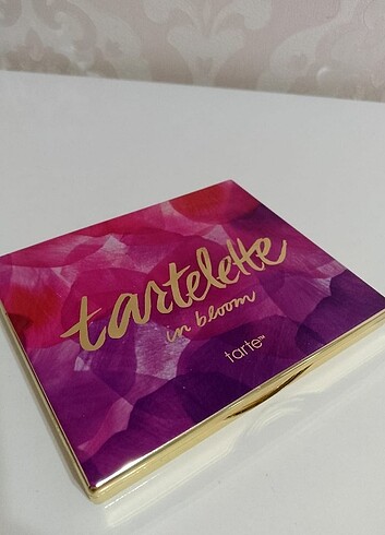 TARTE TARTELETTE IN BLOOM PALETTE