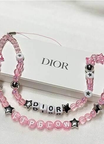 DİOR TELEFON CHARM ASKISI