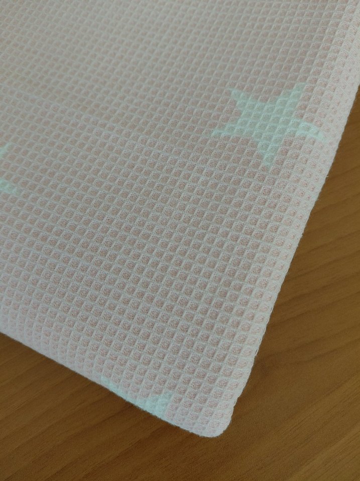 Beyaz Pastel Yıldız Desenli Çocuk Battaniyesi - Görsel 3