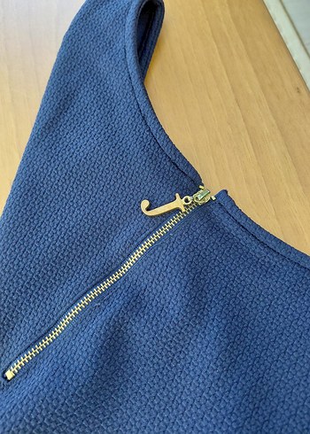 Mavi V Yaka Midi Triko Elbise - Görsel 4