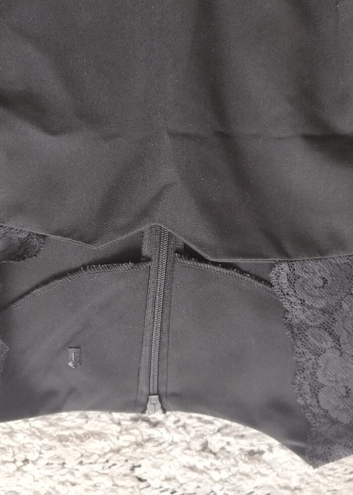 Dantel detaylı elbise - Görsel 4