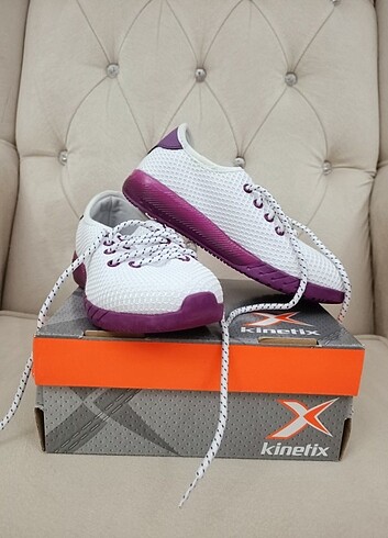 Kinetix Kız Çocuk Spor Ayakkabı 