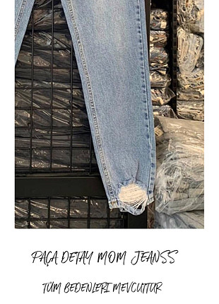 Pull and Bear Paça detay mom jeans