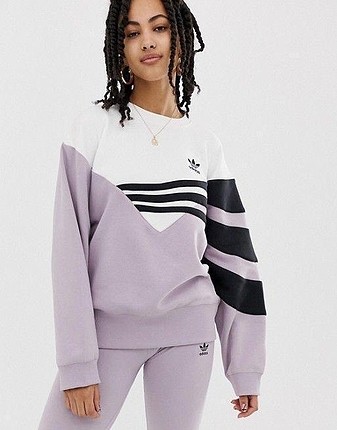 Adidas sweatshirt
