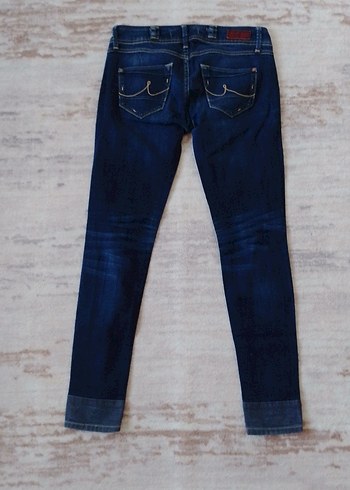 Kadın Dar Kesim Pantolon - Görsel 4