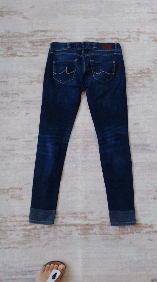 Kadın Dar Kesim Pantolon - Görsel 4