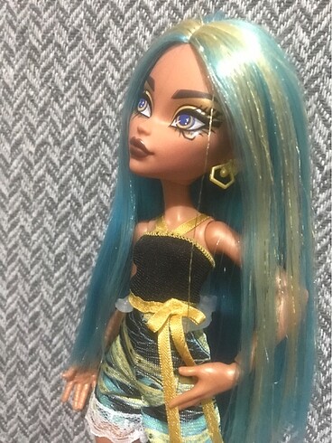 Beden Monster high cleo
