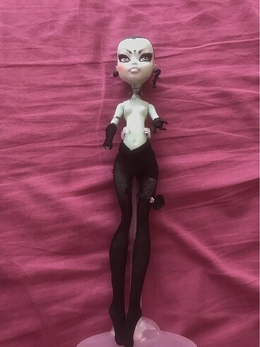 Custom Repaint monster high bebek