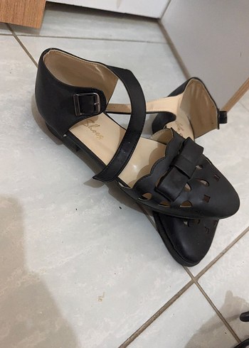 Diger Kadın Siyah Tokalı Topuklu Babet