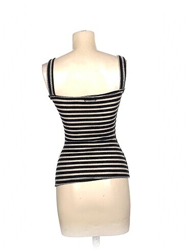 m Beden PreLoved Bluz %70 İndirimli.