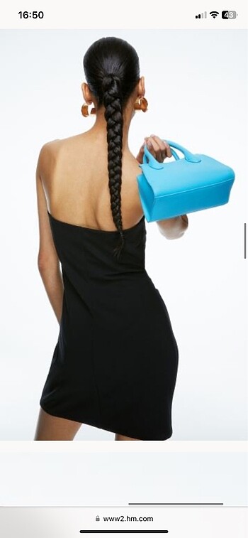 H&M H&M siyah pilili straplez elbise