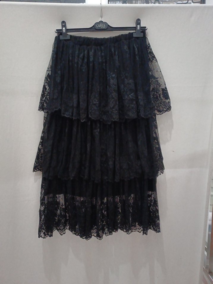 Dantel Fırfırlı Siyah Uzun Etek - Görsel 2