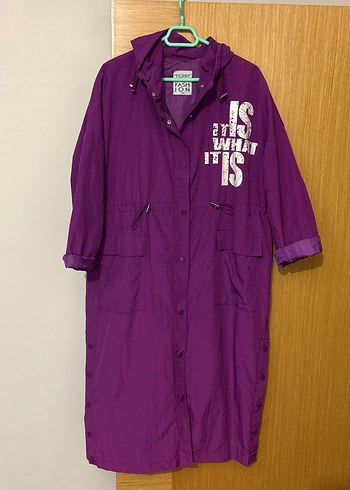 Kadın Mor Uzun Düğmeli Yağmurluk - Görsel 2