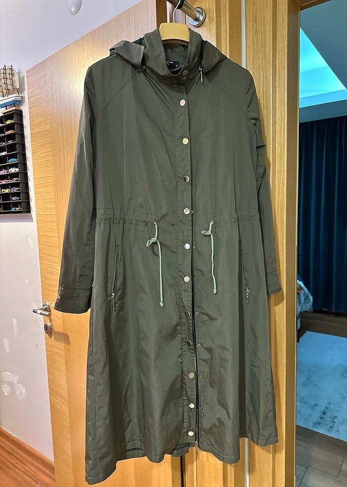 Askeri yeşil yağmurluk - Görsel 2