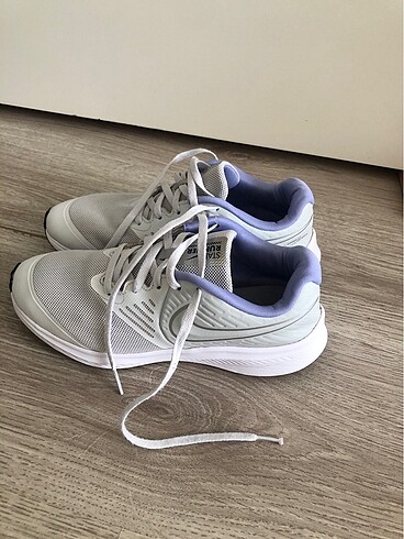 Nike spor ayakkabı