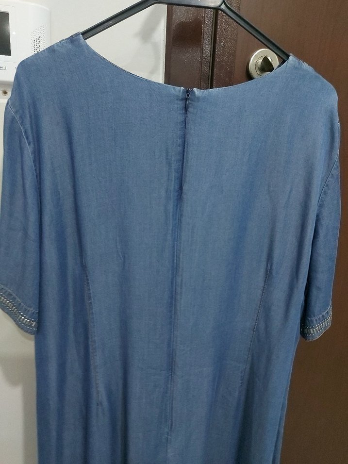 Büyük Beden Taşlı Tencel Elbise - Görsel 5