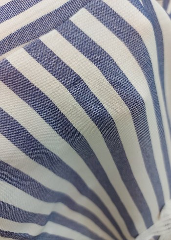 V Yaka Nakışlı  Çizgili Kadın Gömlek - Görsel 7