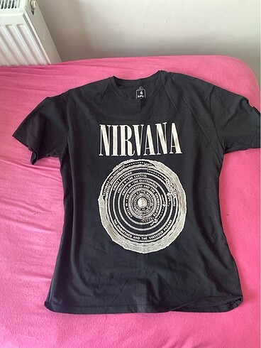 Nirvana tişört