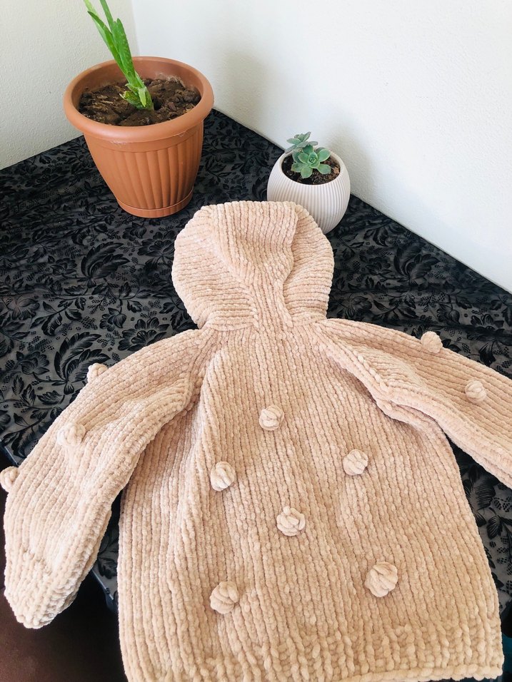 Kız Çocuk Bej Kapüşonlu Örgü Hırka - Görsel 2