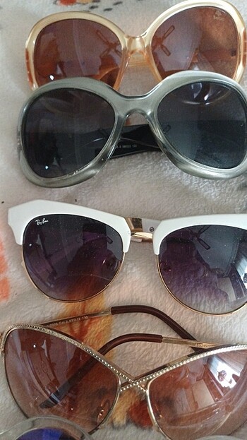 Ray Ban 5 adet güneş gözlüğü