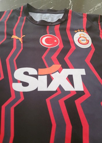 Diğer Siyah Puma Galatasaray Baskılı Kısa Kollu Forma