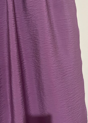 Kadın Mor Saten Dökümlü Şal - Görsel 2