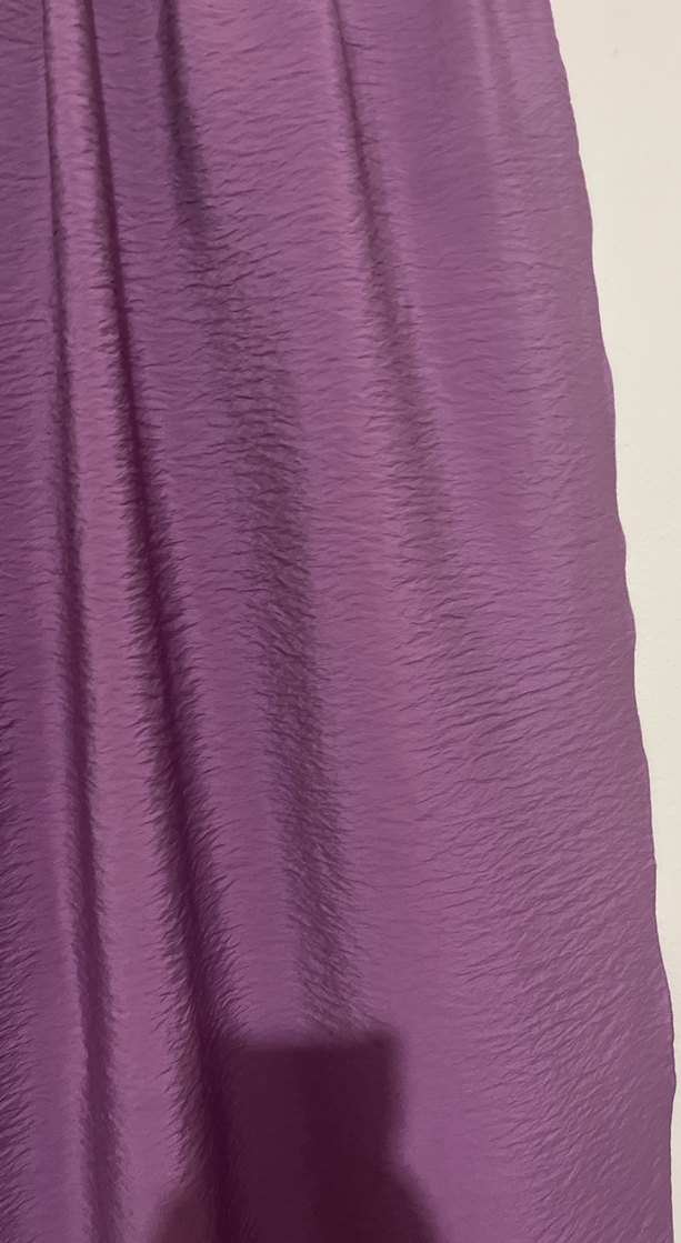 Kadın Mor Saten Dökümlü Şal - Görsel 2