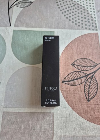 Beden Renk Kiko gloss 17 numara