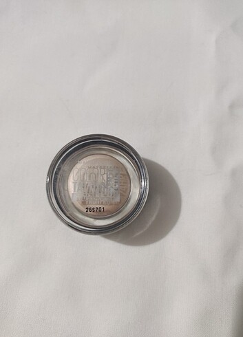 Beden Renk Maybelline color tattoo