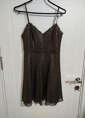 Siyah gece elbisesi - Görsel 2