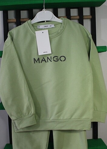 7 Yaş Beden yeşil Renk Mango Altüst Takım unisex 
