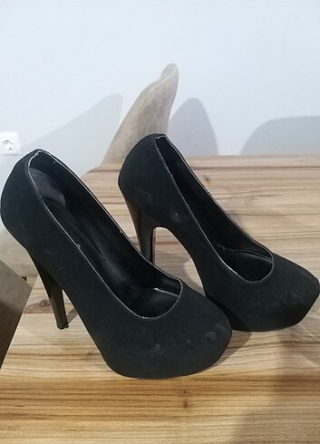 Siyah süet yüksek platform topuklu ayakkabı - Görsel 2