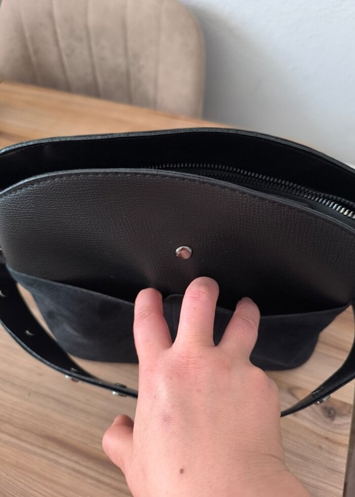 Siyah kol çantası - Görsel 5
