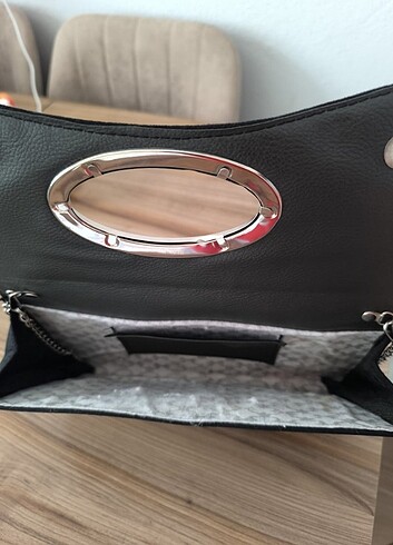 Siyah süet pörtföy çanta - Görsel 6