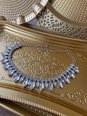 Diğer Mekik Taşlı Choker Kolye