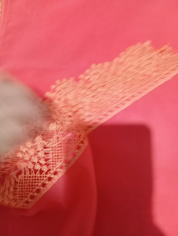 Dantel Kenarlı Pembe namaz örtüsü - Görsel 4