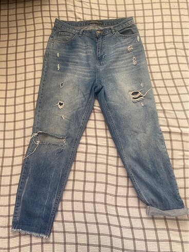lcw bol yirtik jean