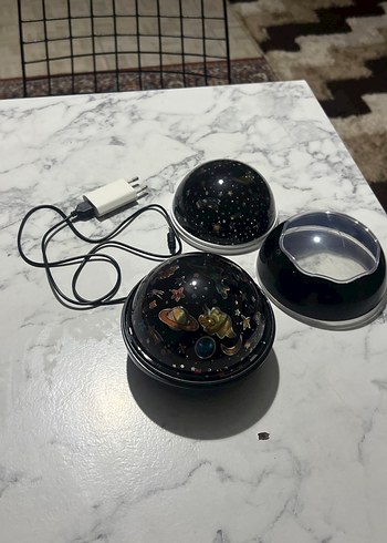 Fonksiyonlu Şarjlı ve pilli projektör gece lambası - Görsel 2