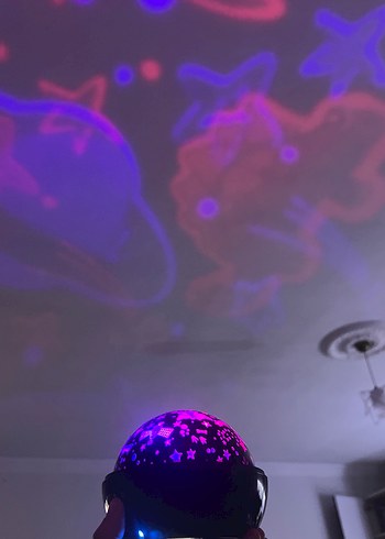 Fonksiyonlu Şarjlı ve pilli projektör gece lambası - Görsel 6