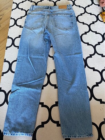 36 Beden Bershka Mavi Mom Jean Kot