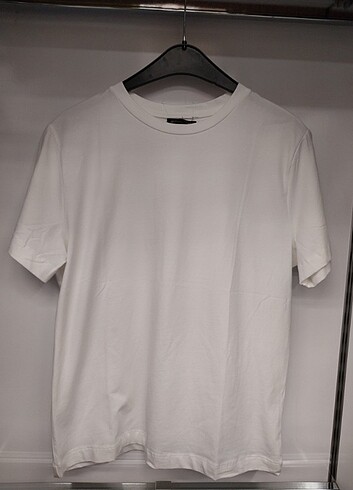 Massimo Dutti tshirt